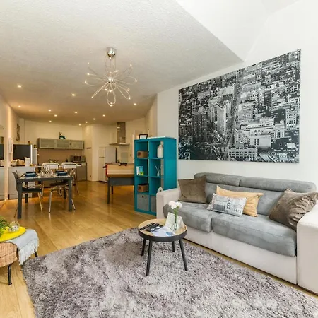 L'elegance- Centre Historique- Confort- Netflix- Marche Frais Et Local דירה