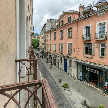 L'elegance- Centre Historique- Confort- Netflix- Marche Frais Et Local * 格勒诺布尔