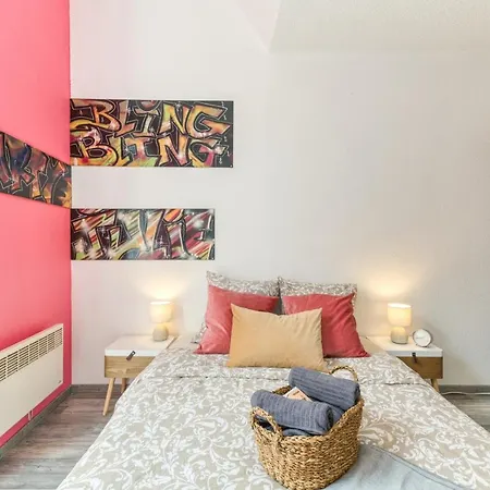 L'elegance- Centre Historique- Confort- Netflix- Marche Frais Et Local Appartamento Grenoble