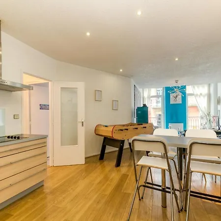 Apartamento L'elegance- Centre Historique- Confort- Netflix- Marche Frais Et Local