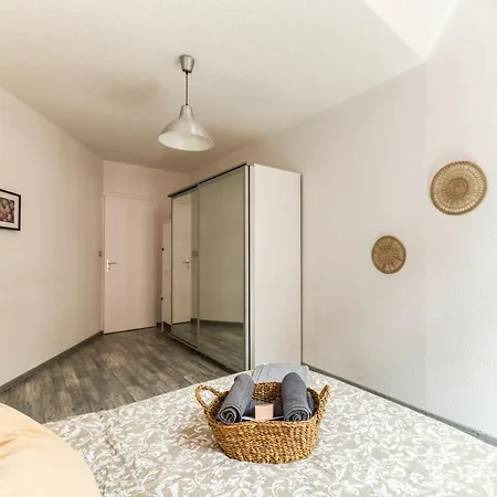L'elegance- Centre Historique- Confort- Netflix- Marche Frais Et Local Appartamento Grenoble