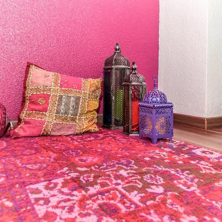 Apartmán L'elegance- Centre Historique- Confort- Netflix- Marche Frais Et Local *